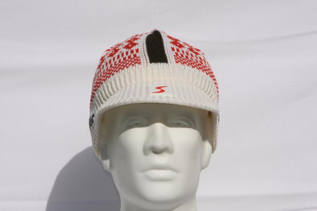 Elias - Like the best selling Challenge hat with a visor - Orange